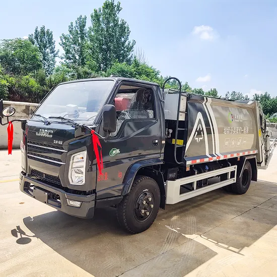 Durable Dongfeng 5cbm Rear Loader Waste Collection Truck for Sale 
